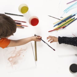 kids painting